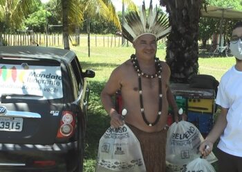 Indígenas recebem Alevinos da Bahia Pesca em Ilhéus