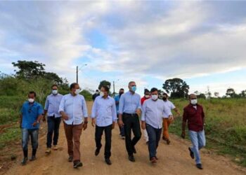 Prefeito de Ilhéus recebe secretário de desenvolvimento para vistoria no Aterro do Itariri