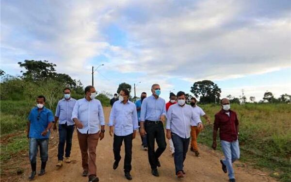 Prefeito de Ilhéus recebe secretário de desenvolvimento para vistoria no Aterro do Itariri