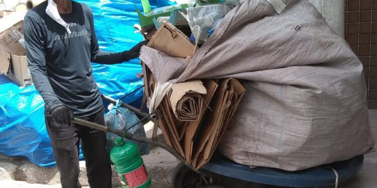 Catadores e catadoras de recicláveis lutam por prioridade na vacina contra o Covid-19