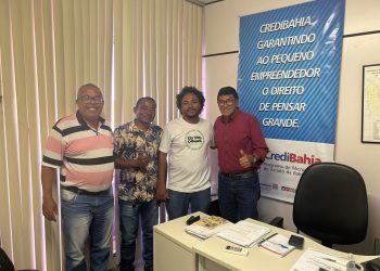 O governo do Estado da Bahia, através do Programa Credibahia oferece emprestimos a pequenos empreendedores que desejam alavancar seus negocios.