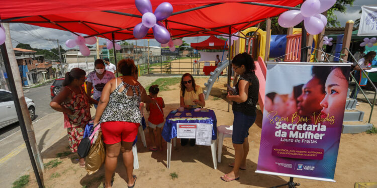 Mulheres aproveitam manhã de cuidados promovida por Feira Solidária em Areia Branca