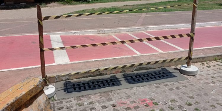 Prefeitura instala grelhas e tampões de ferro antivandalismo