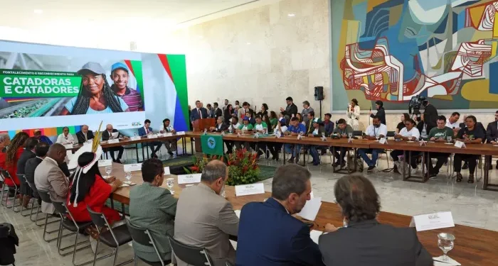 Governo retoma Programa Cataforte com R$ 103,6 milhões para catadores